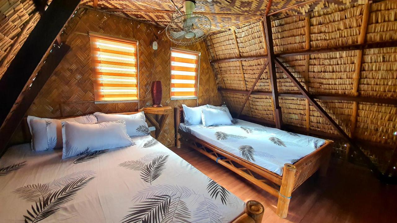 Calatagan'S Bahay Kubo - With Beach Access Luaran gambar